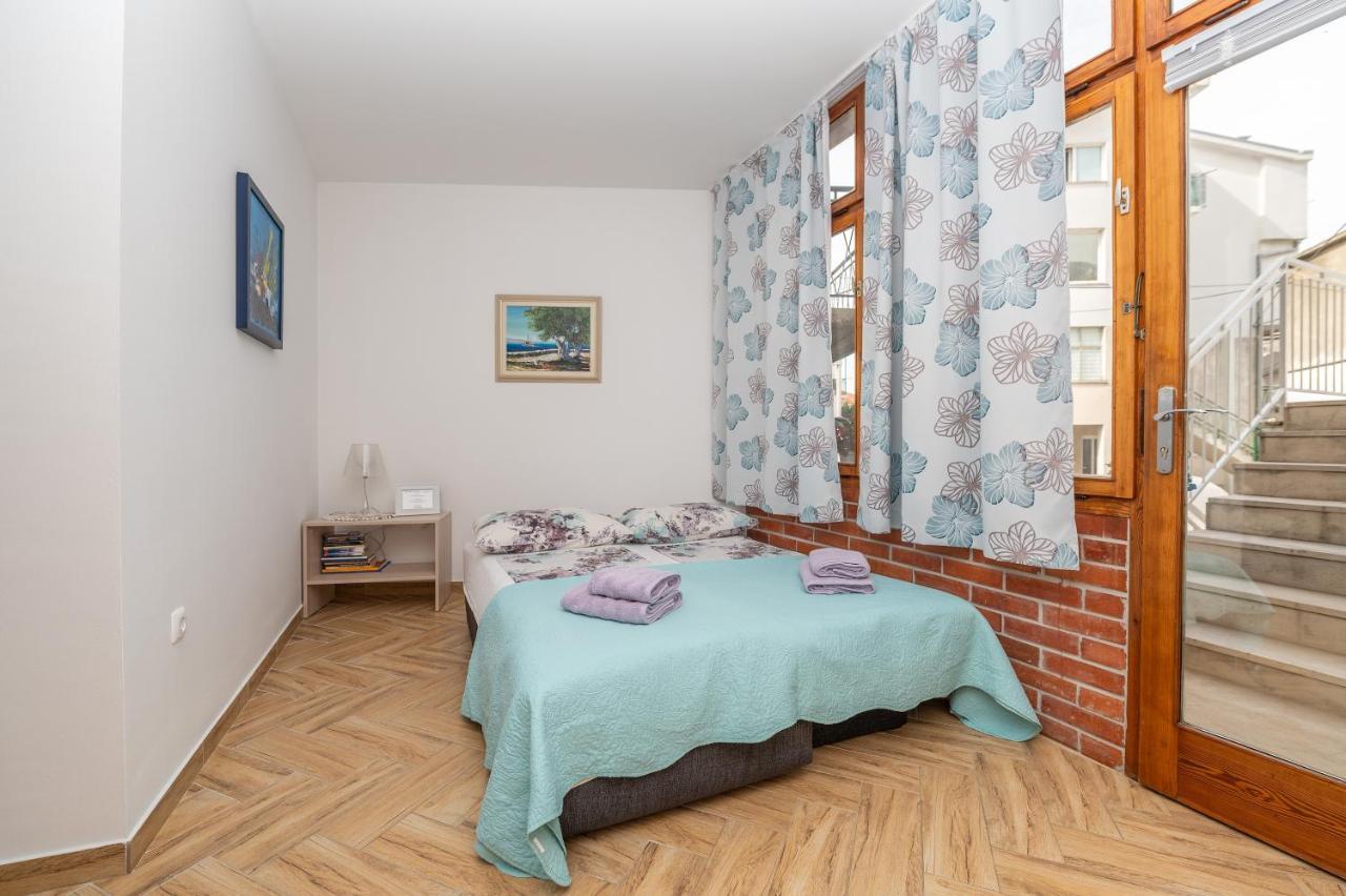 Apartman Karmen Макарська Екстер'єр фото