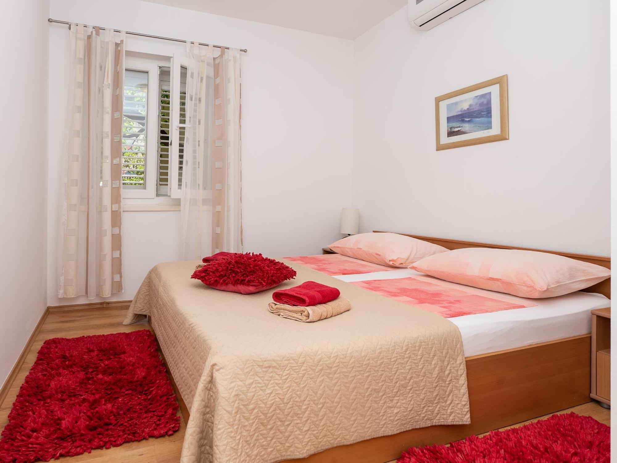 Apartman Karmen Макарська Екстер'єр фото