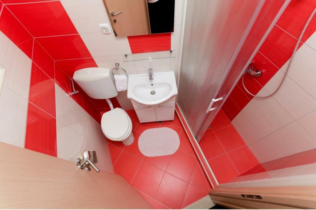 Apartman Karmen Макарська Екстер'єр фото